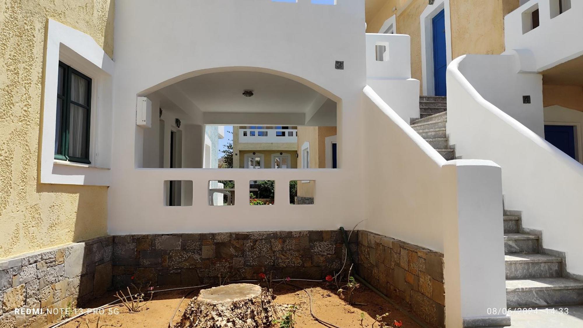 Niros Beachfront Aparthotel Kokkini Hani Exterior foto