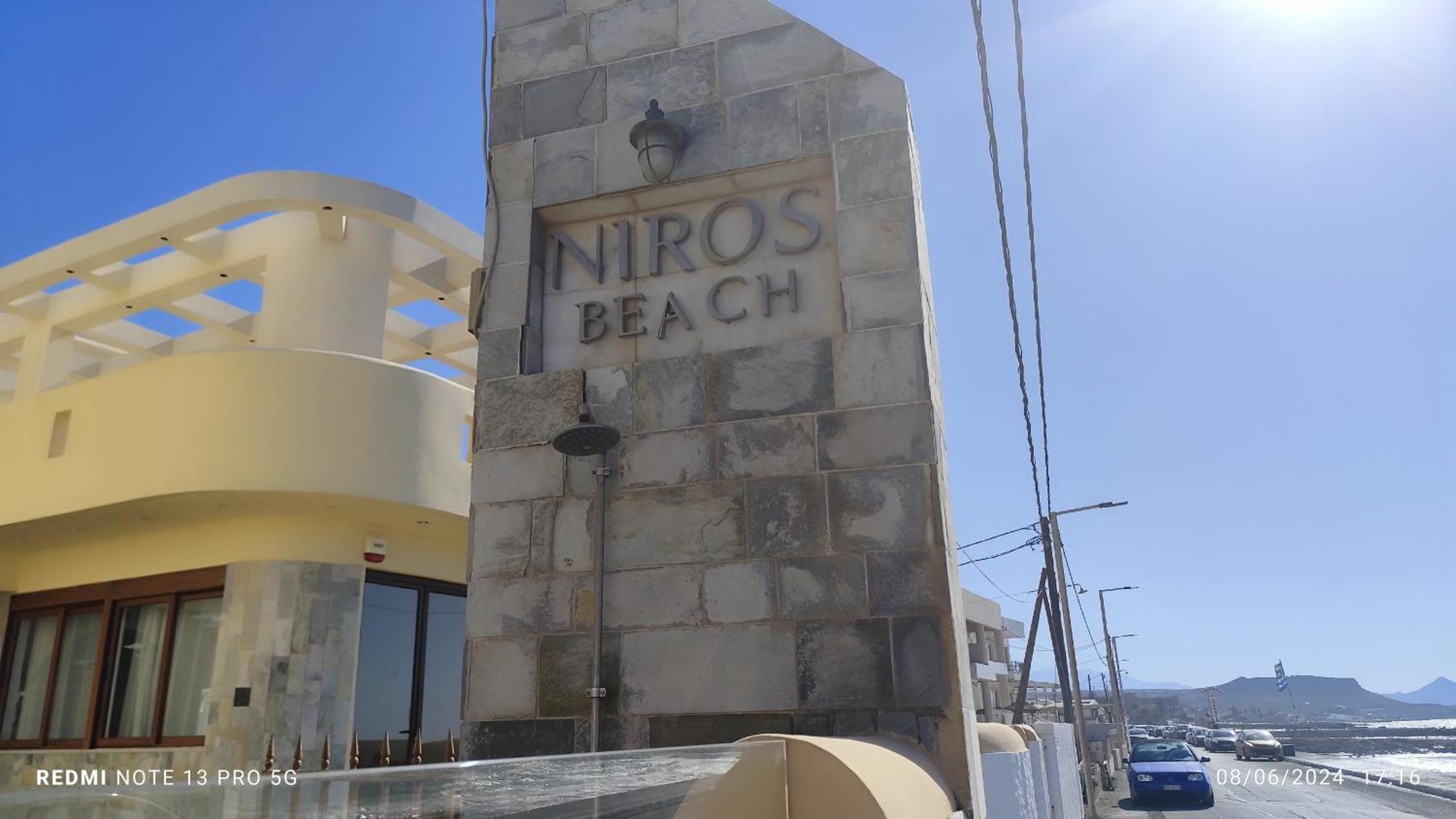 Niros Beachfront Aparthotel Kokkini Hani Exterior foto