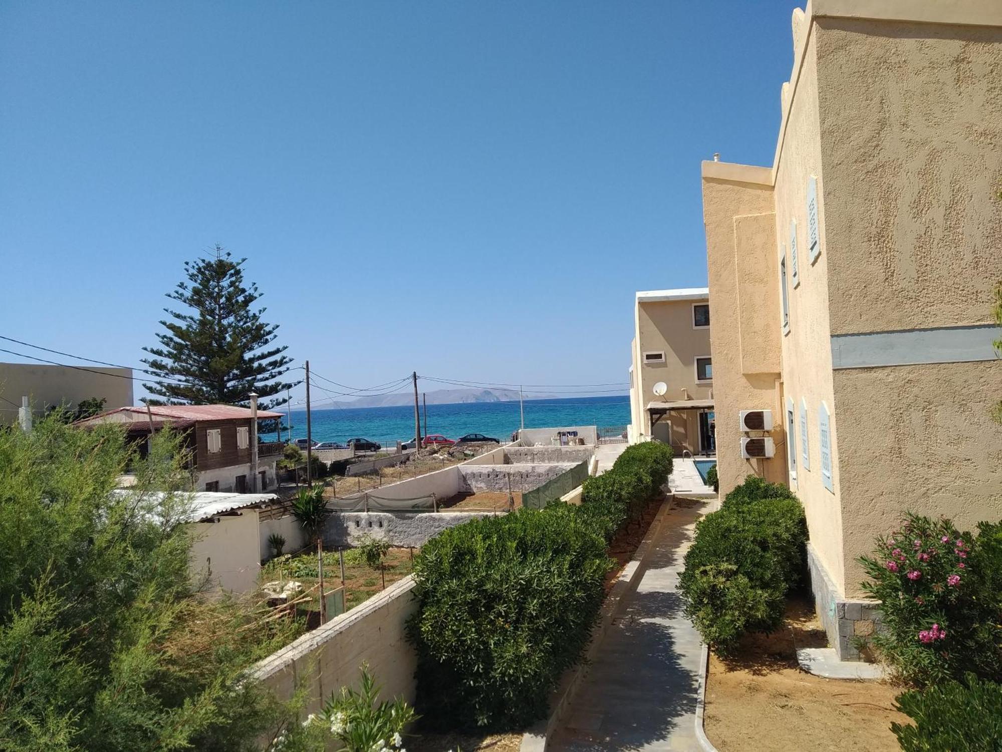 Niros Beachfront Aparthotel Kokkini Hani Exterior foto